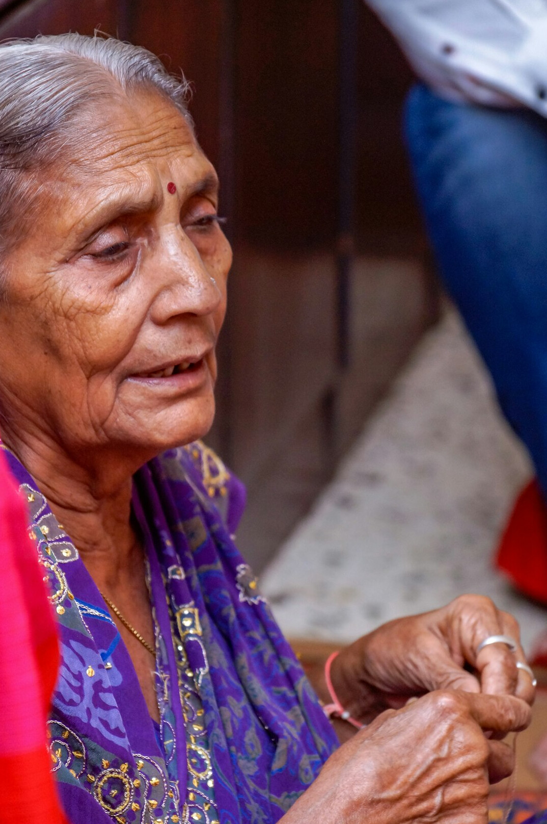 old woman telling story